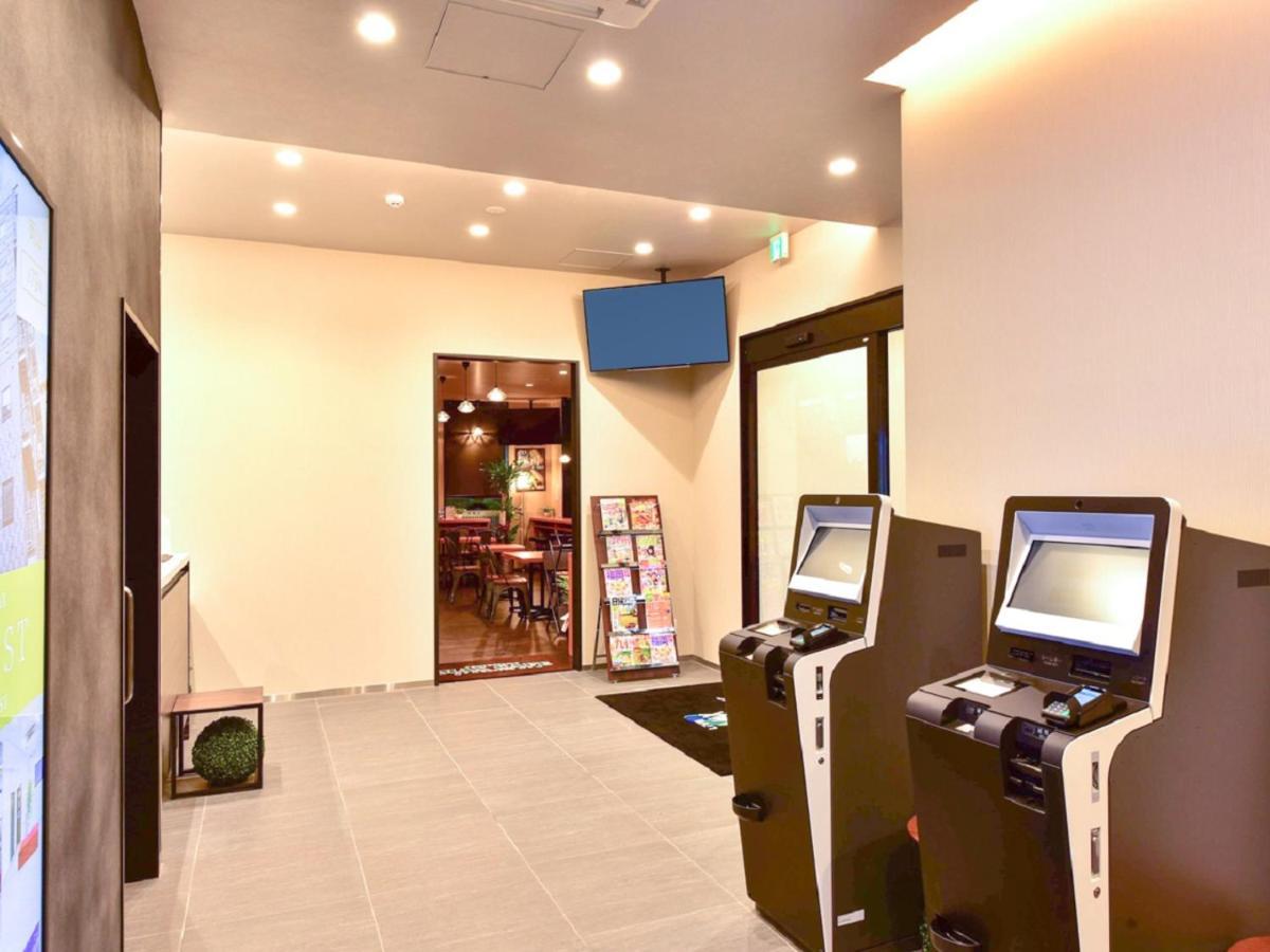 Livemax Hakata Nakasu 酒店