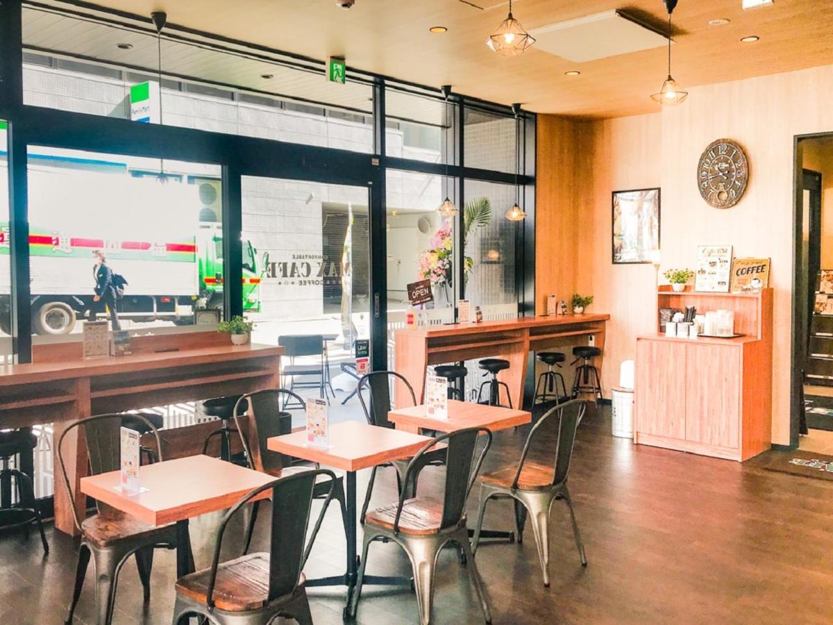 Livemax Hakata Nakasu Fukuoka (Fukuoka)